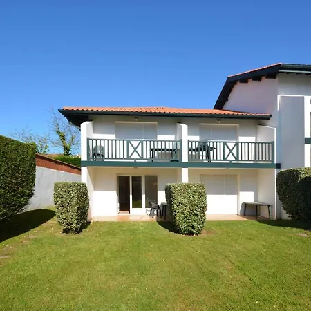 37m With Balcony With Pool! Lägenhet *